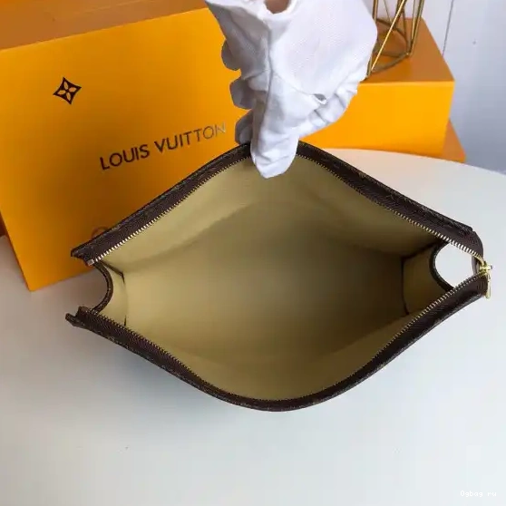 TOILETRY 26 Louis POUCH Vuitton 0514